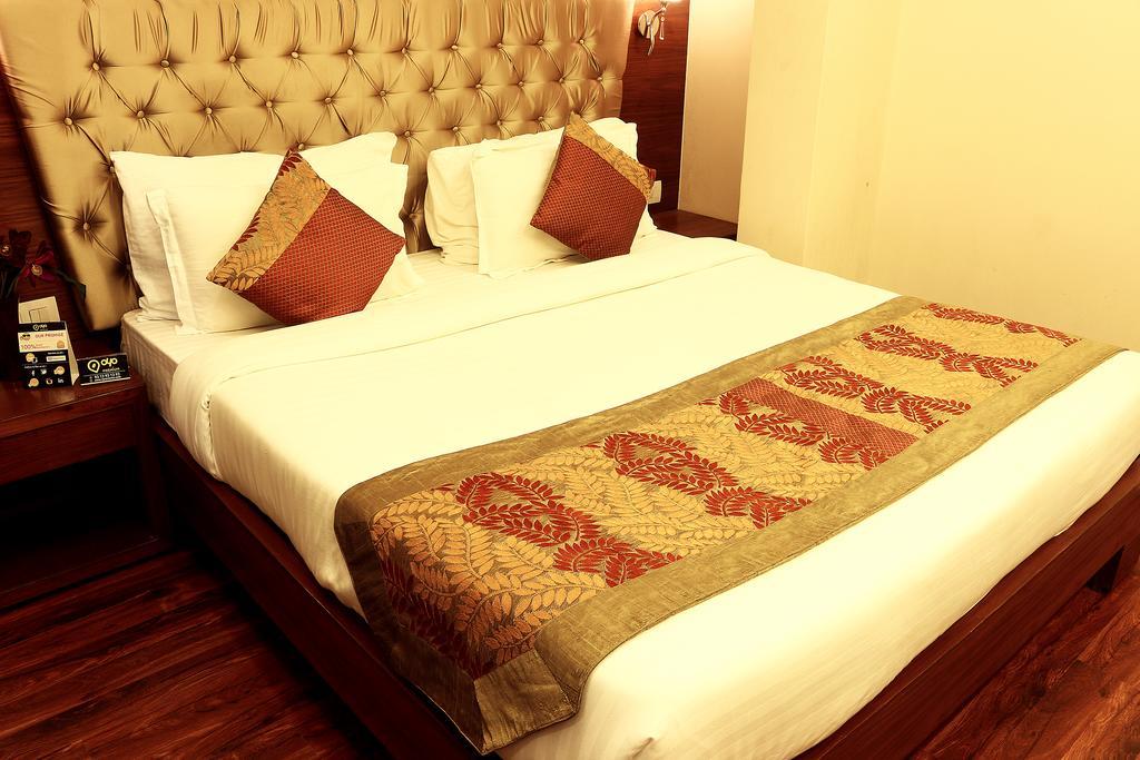 Oyo 1522 Npg Hotel Calcutta Exterior foto